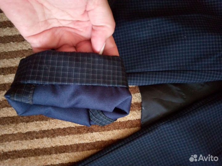 Школьный костюм