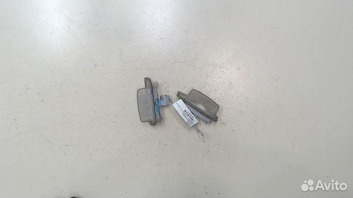 Подсветка номера Mitsubishi Outlander XL, 2007