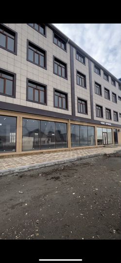 2-к. квартира, 86 м², 2/4 эт.