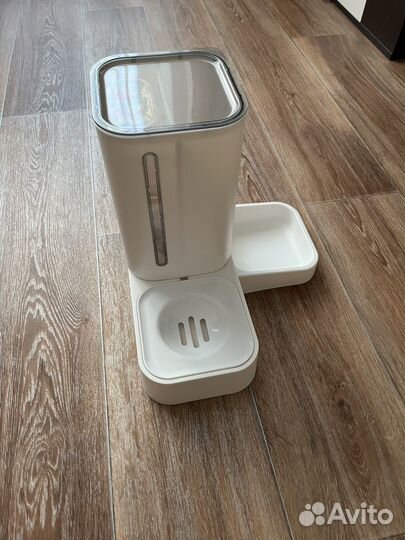 Автокормушка для кошек