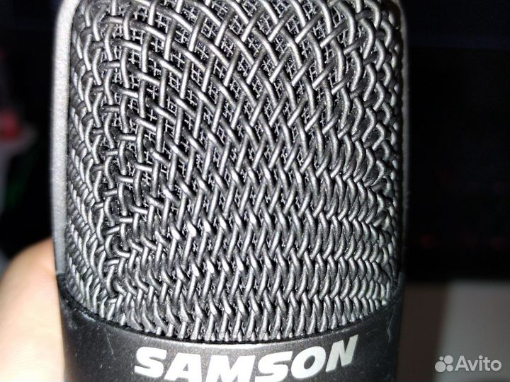 Студийный конденсаторный микрофон Samson C03
