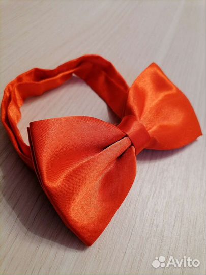 Галстук бабочка