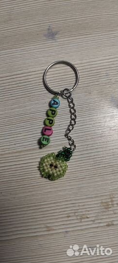 Брелки и украшения из бисера