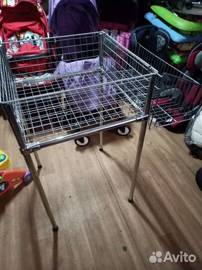 Стойка для различных вещей