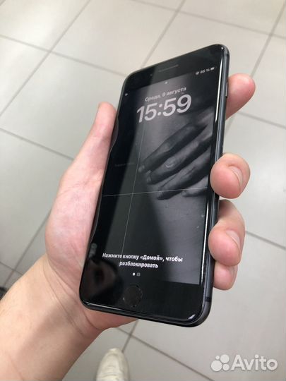 iPhone 8 plus 64 gb