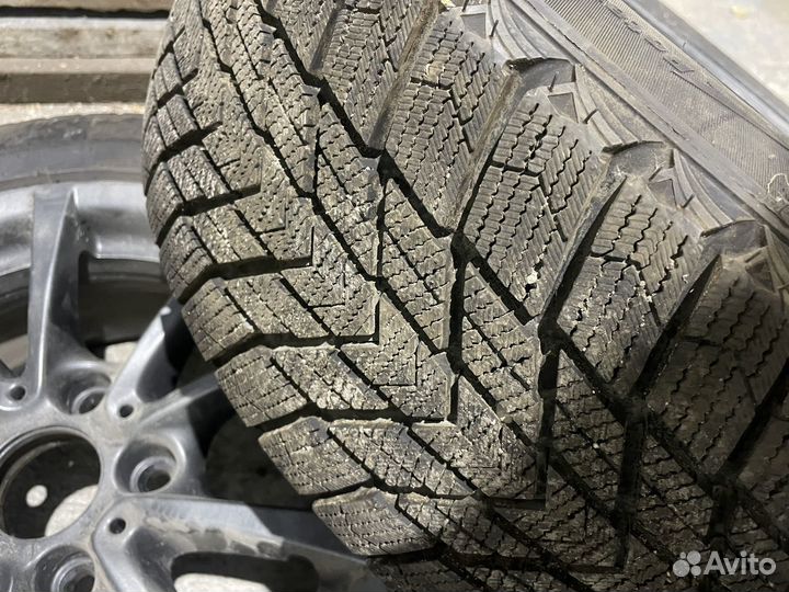 Nexen winguard ice plus 205 60 r16