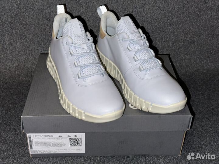 Кроссовки ecco новые