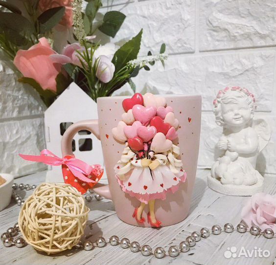 Кружка с декором из полимерной глины