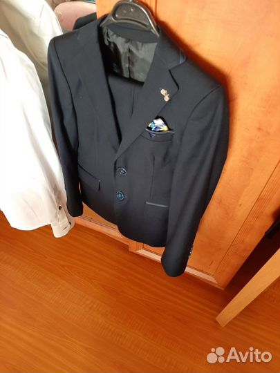 Школьный костюм