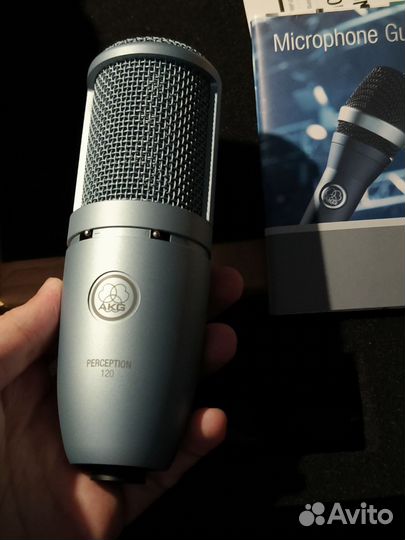 Конденсаторный микрофон AKG Perception 120 (P120)