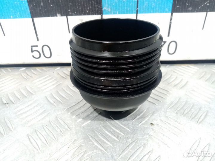 Б/У Крышка масляного фильтра#002