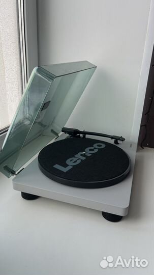 Проигрыватель винила lenco ls 50gy