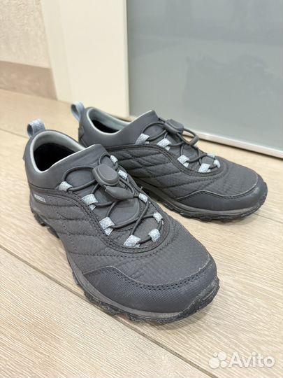 Кроссовки женские merrell