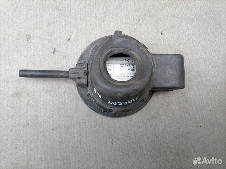 Лючок бензобака для VW Passat (B5) 2000-2005