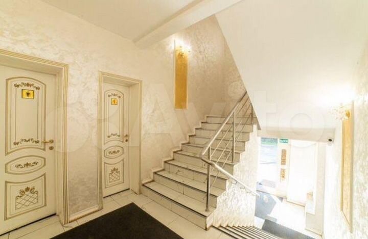 Ресторан и сауна 550 м².чайхона,бар, клуб