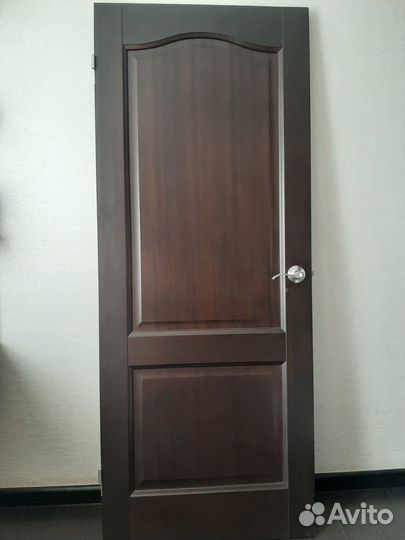 Продаю двери