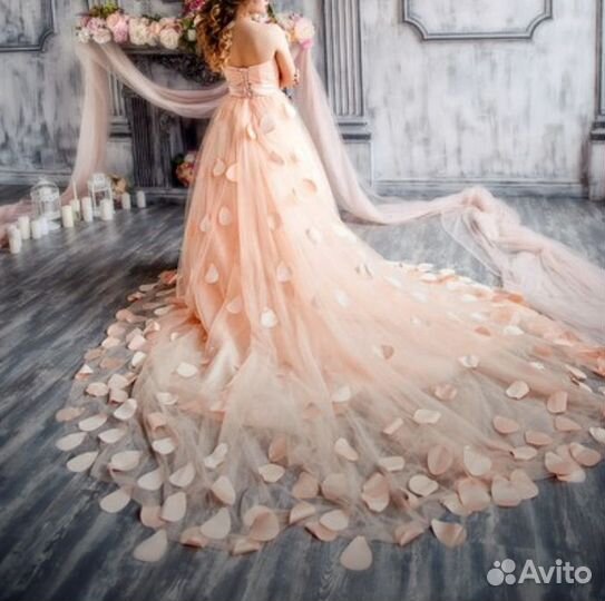 Платье на корсетной шнуровке (размер 44-46)