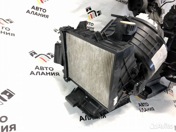 Корпус печки Bmw X5 E70 LCI N63B44 2011