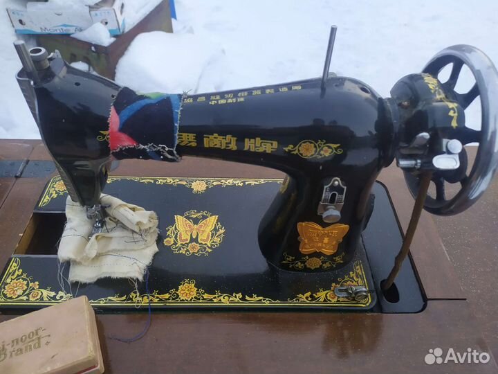 Швейная машинка butterfly