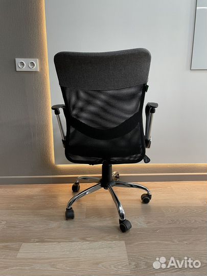 Компьютерное кресло, офисный стул