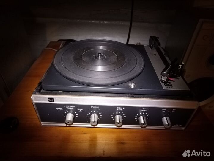 Проигрыватель винила dual