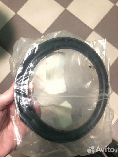 Демпфер пружины подвески нижний левый и правый