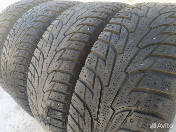 Hankook Winter I'Pike RS W419 215/60 R16