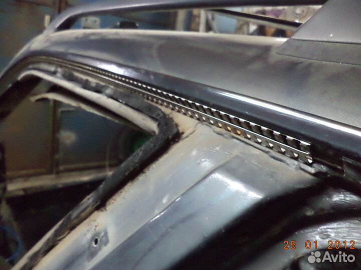 Боковое стекло багажника Ауди 100 С 4 универсал