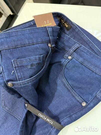 Джинсы мужские