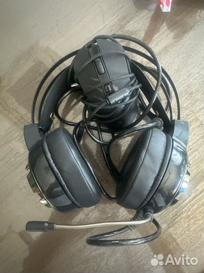 Игровые наушники с микрофоном