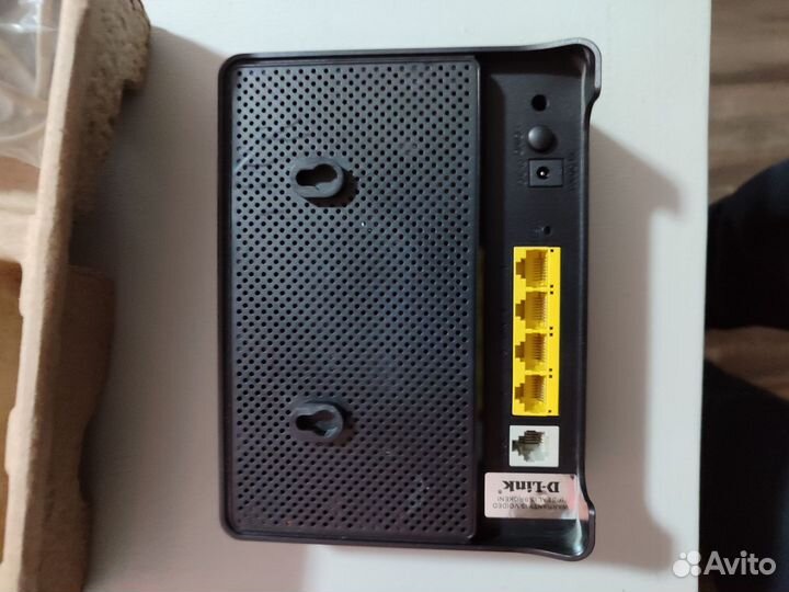 Роутер D-Link DSL-2640U