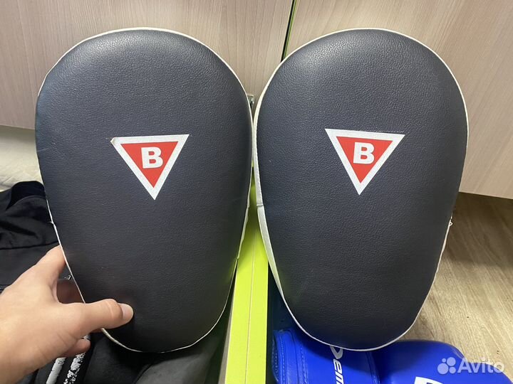 Лапа боксерская