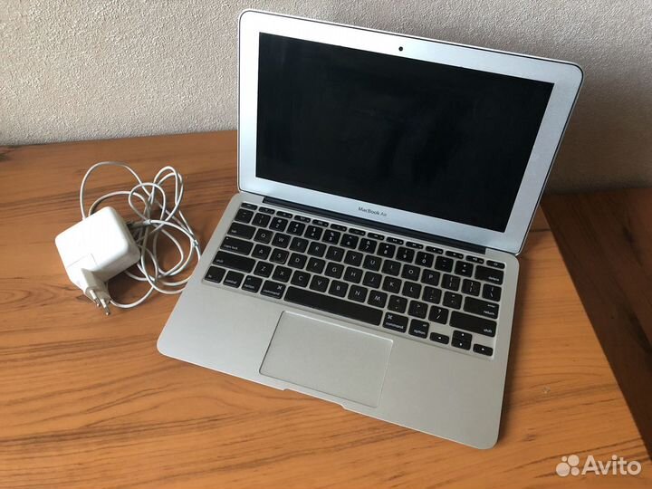 Apple MacBook Air 11