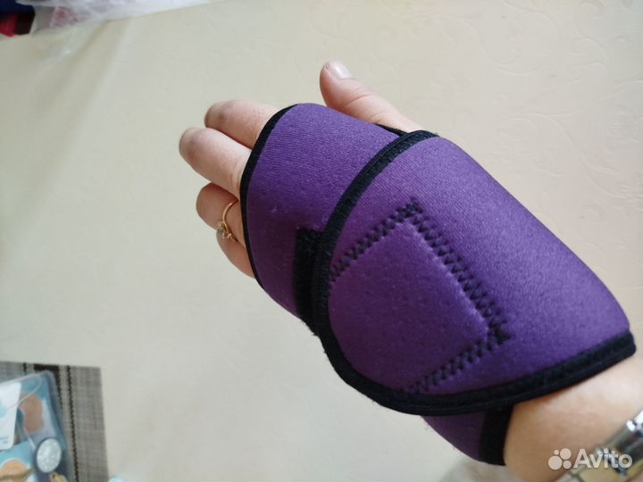 Гольфы компрессионные и бандаж лучезапястный