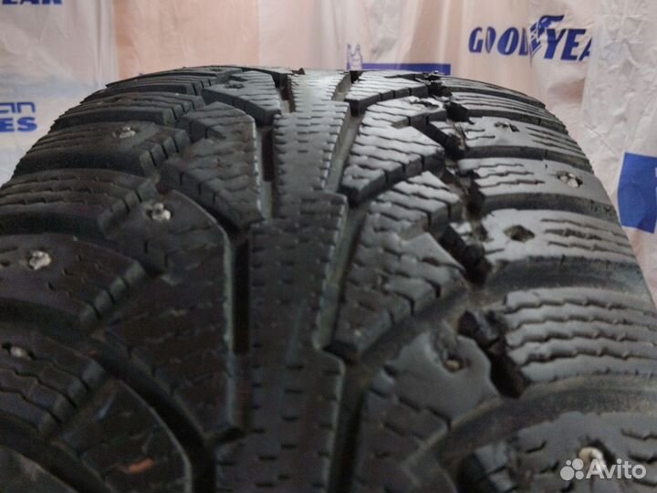 Nokian Tyres Hakkapeliitta 5 215/55 R17 98T