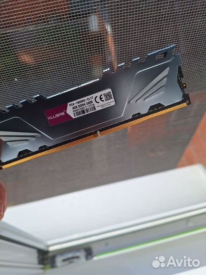 Материнская плата с процессором, кулером