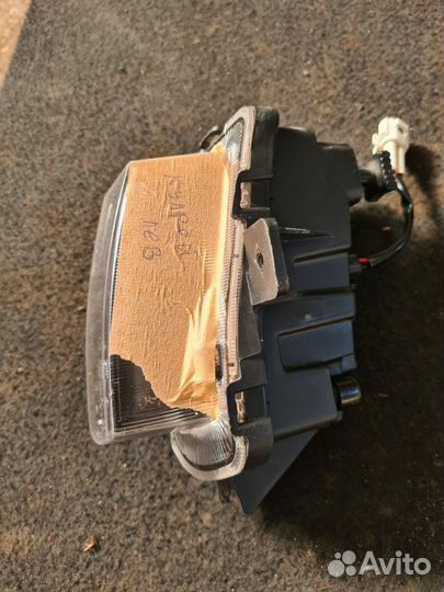 Фара противотуманная правая Geely Coolray SX11