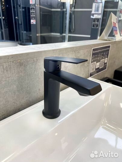 Смеситель для раковины tokito AMA-1011BL черный