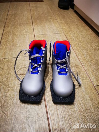Лыжные ботинки детские 30