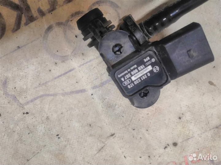 Датчик абсолютного давления VW Golf VI 2009-2012