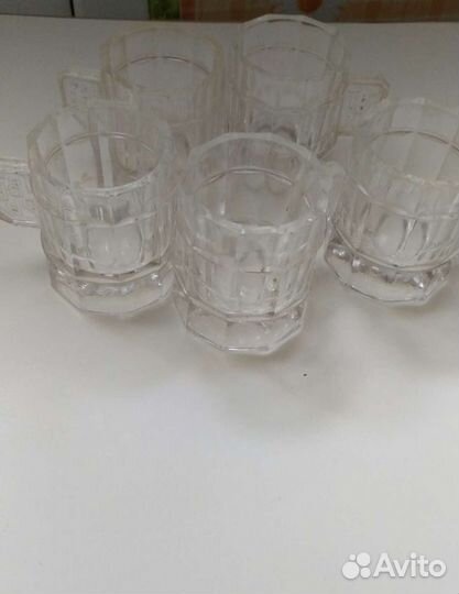 Фужеры, стаканы, бокалы