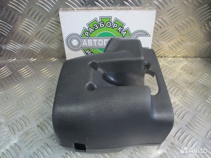 Кожух подрулевой Hyundai Sonata 3 1996г