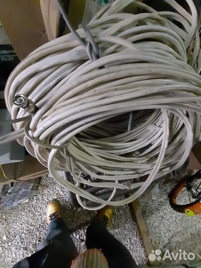 Видеокабель