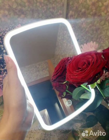 Зеркало для макияжа Xiaomi с подсветкой В упаковке