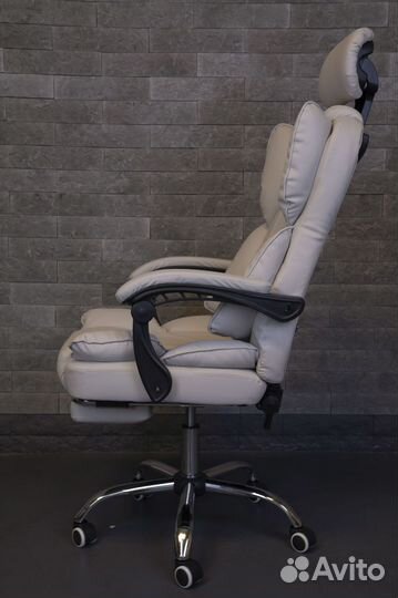 Компьютерное кресло офисное с функцией массажа