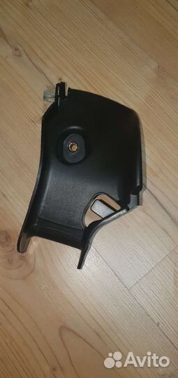 Крышка ремня слева А2046932733 мерседес глк