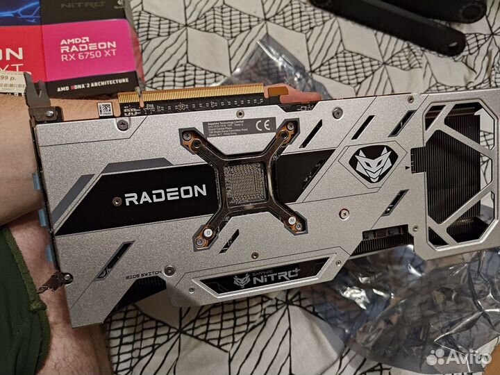 Видеокарта Sapphire AMD Radeon RX 6750 XT nitro+