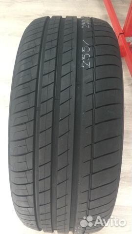 Kapsen RS26 295/30 R22 103W