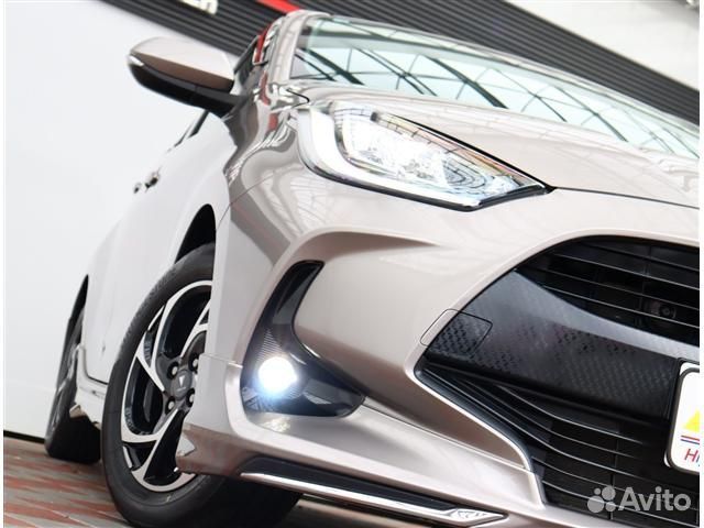 Toyota Yaris 1.5 CVT, 2021, 40 000 км