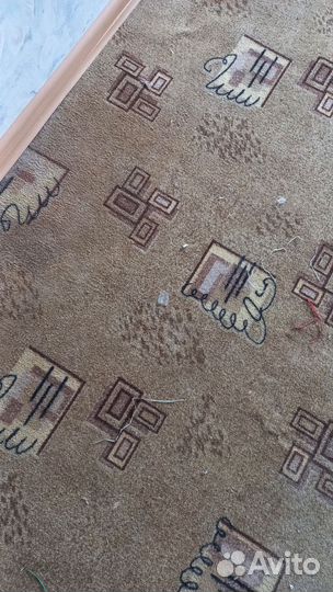 Ковролин палас 3.7 на 4.5 м бу бесплатно